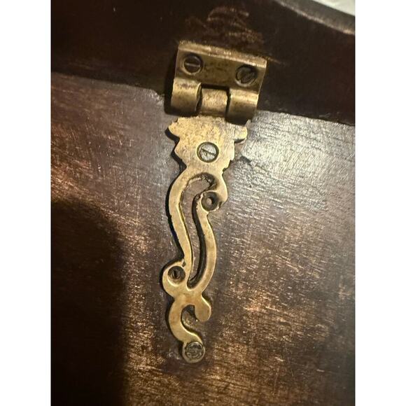 Wooden hanging box Treen Bible box storage - Picture 6 of 8